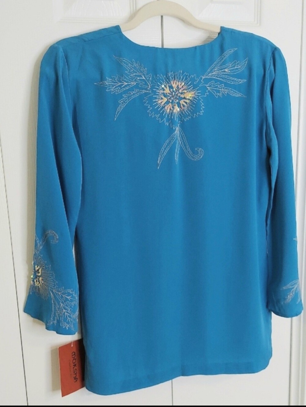 Anthropologie Moksha Top, Size L, Silk, Blue, Embroidered Sequins - Picture 5 of 11